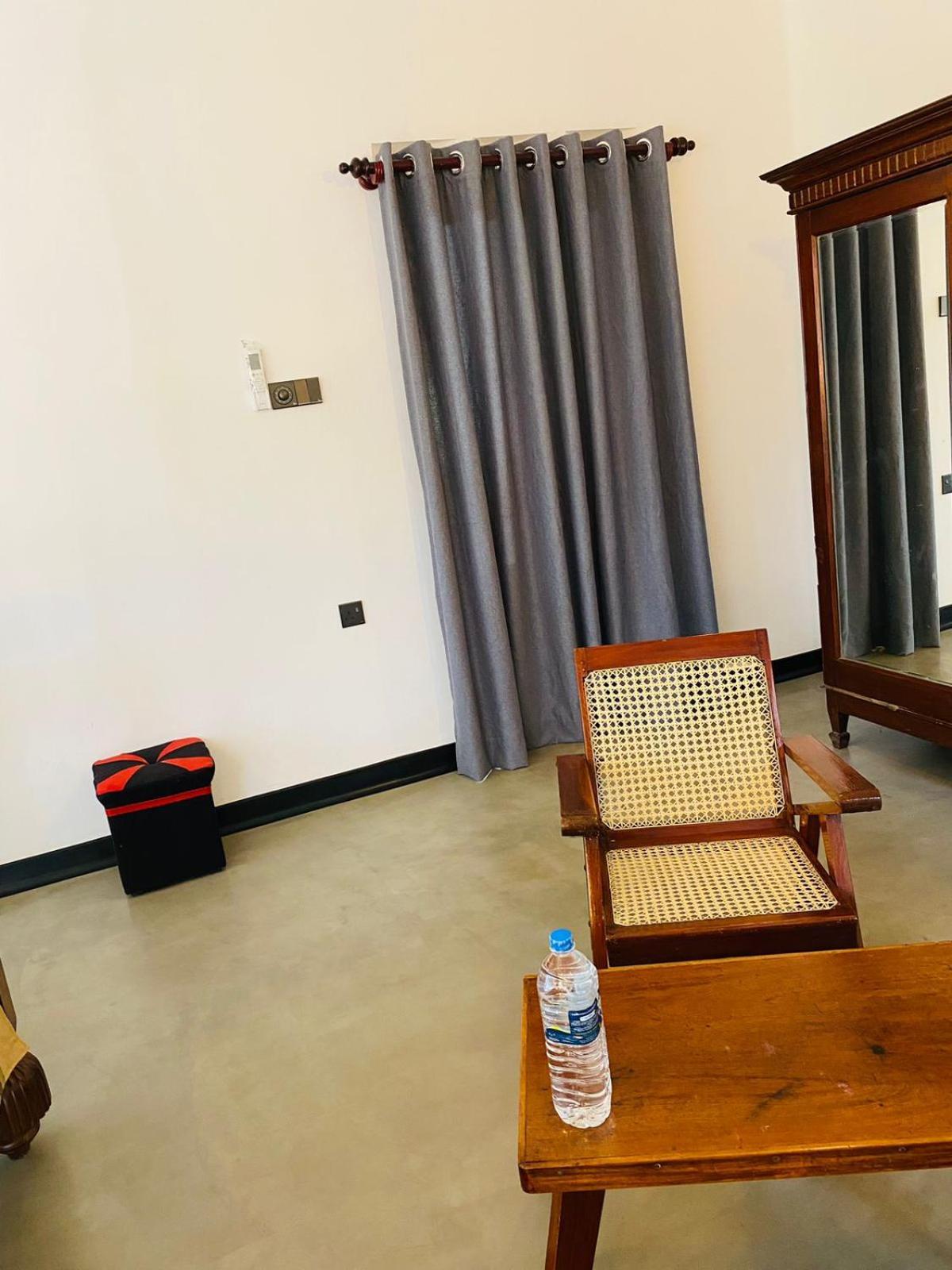Happy Valley Residence Unawatuna Galle Exterior foto